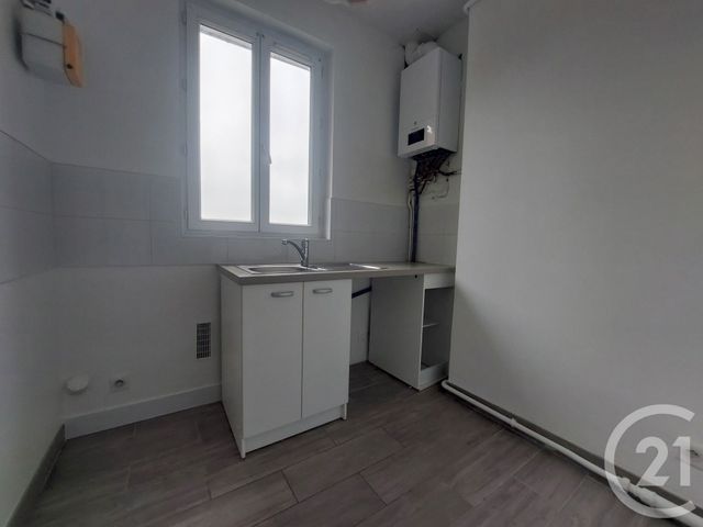 Appartement F3 &agrave; louer - 3 pi&egrave;ces - 47,22 m2 - Choisy Le Roi - 94 - ILE-DE-FRANCE
