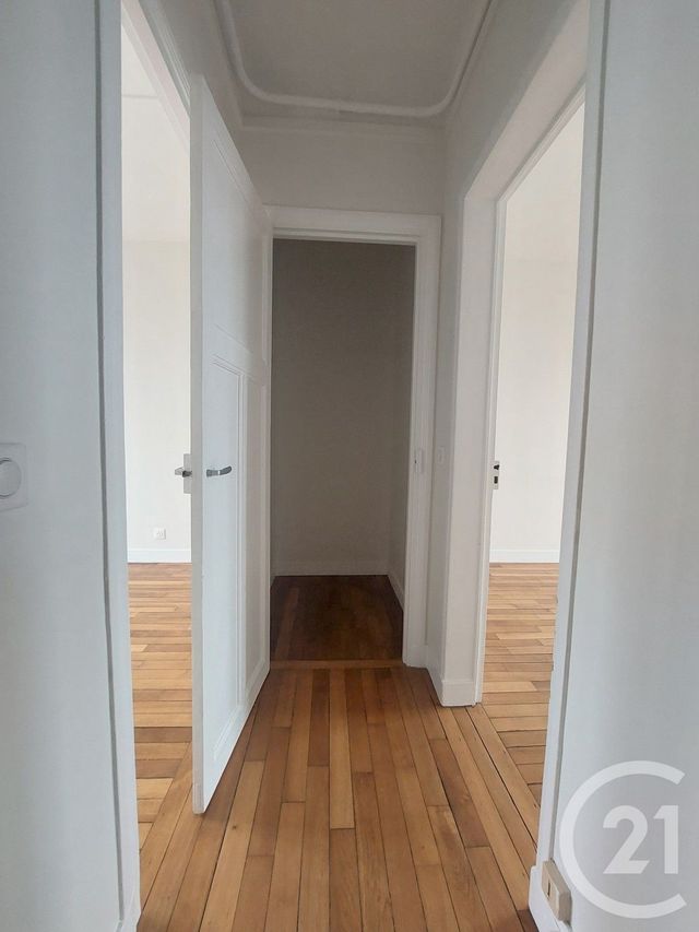 Appartement F3 &agrave; louer - 3 pi&egrave;ces - 47,22 m2 - Choisy Le Roi - 94 - ILE-DE-FRANCE