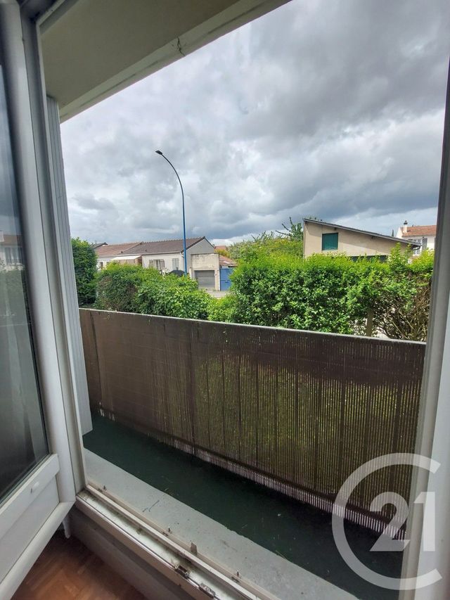 Appartement F3 &agrave; louer - 3 pi&egrave;ces - 59,22 m2 - Choisy Le Roi - 94 - ILE-DE-FRANCE