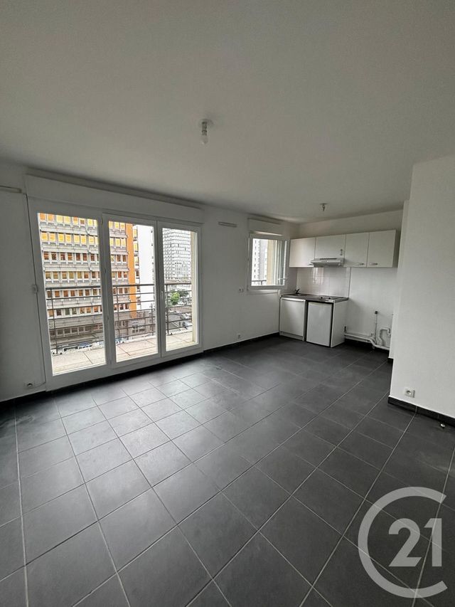 Appartement Studio à louer CHOISY LE ROI