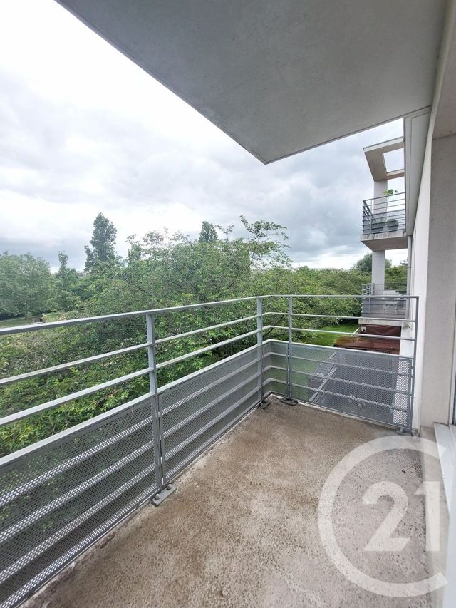 Appartement F5 &agrave; louer - 5 pi&egrave;ces - 94,02 m2 - Creteil - 94 - ILE-DE-FRANCE