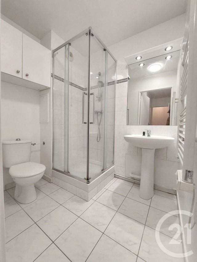 Appartement F5 &agrave; louer - 5 pi&egrave;ces - 94,02 m2 - Creteil - 94 - ILE-DE-FRANCE