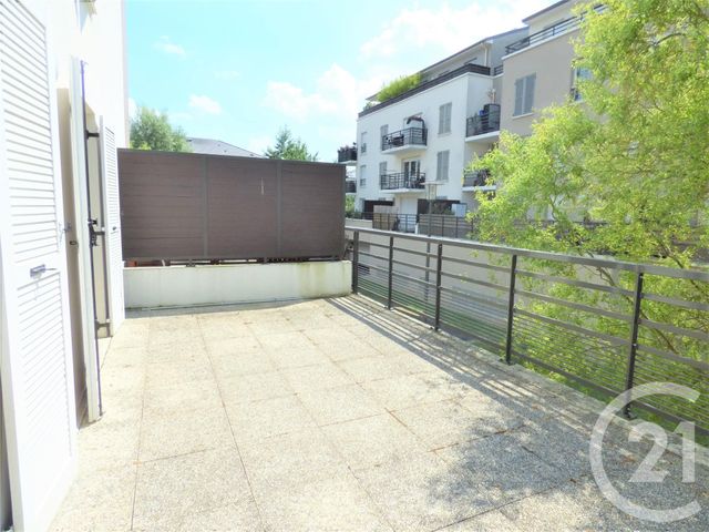 Appartement F1 à louer VILLENEUVE LE ROI