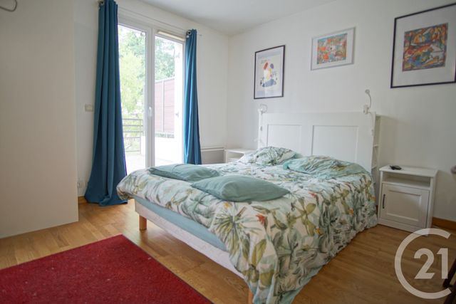 Appartement F1 &agrave; louer - 1 pi&egrave;ce - 32,40 m2 - Villeneuve Le Roi - 94 - ILE-DE-FRANCE