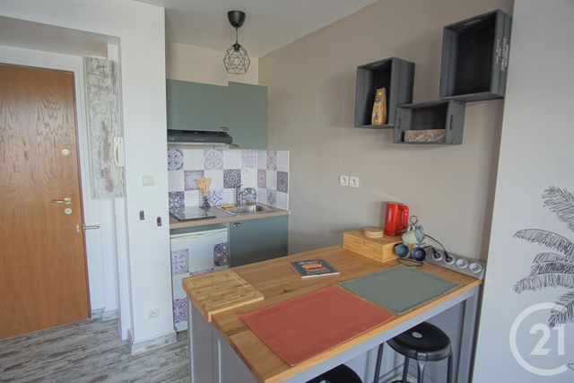 Appartement F1 &agrave; louer - 1 pi&egrave;ce - 21,30 m2 - Choisy Le Roi - 94 - ILE-DE-FRANCE