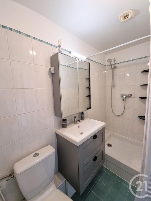 Appartement F1 &agrave; louer - 1 pi&egrave;ce - 21,30 m2 - Choisy Le Roi - 94 - ILE-DE-FRANCE