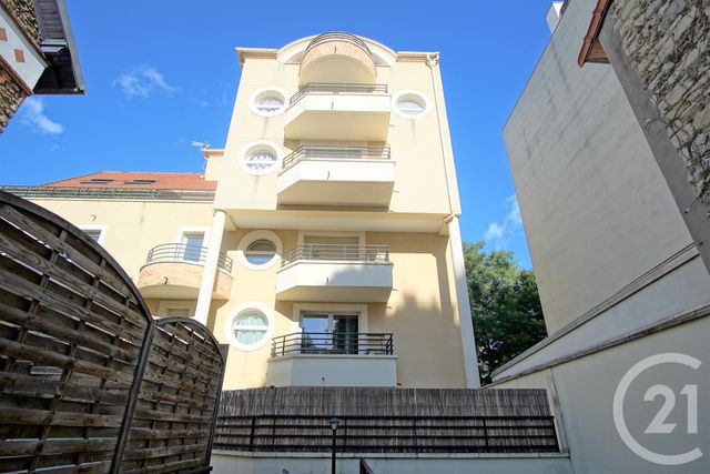 Appartement F1 &agrave; louer - 1 pi&egrave;ce - 21,30 m2 - Choisy Le Roi - 94 - ILE-DE-FRANCE