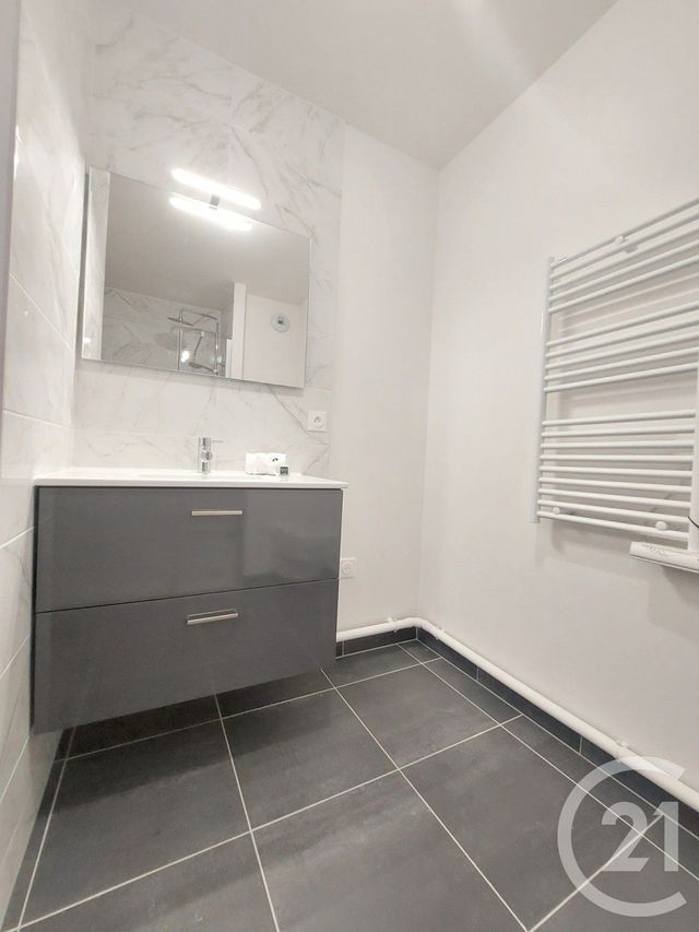 Appartement F2 &agrave; louer - 2 pi&egrave;ces - 45 m2 - Orly - 94 - ILE-DE-FRANCE