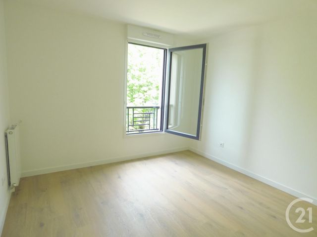 Appartement F3 &agrave; louer - 3 pi&egrave;ces - 60,95 m2 - Thiais - 94 - ILE-DE-FRANCE