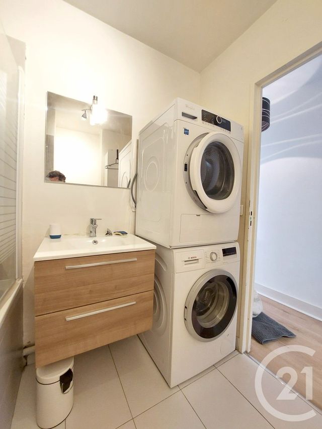 Appartement F1 &agrave; louer - 1 pi&egrave;ce - 31 m2 - Vitry Sur Seine - 94 - ILE-DE-FRANCE