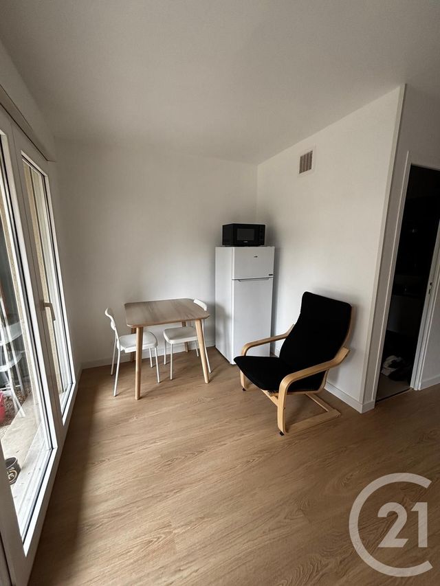 Appartement Studio &agrave; louer - 1 pi&egrave;ce - 25,78 m2 - Choisy Le Roi - 94 - ILE-DE-FRANCE
