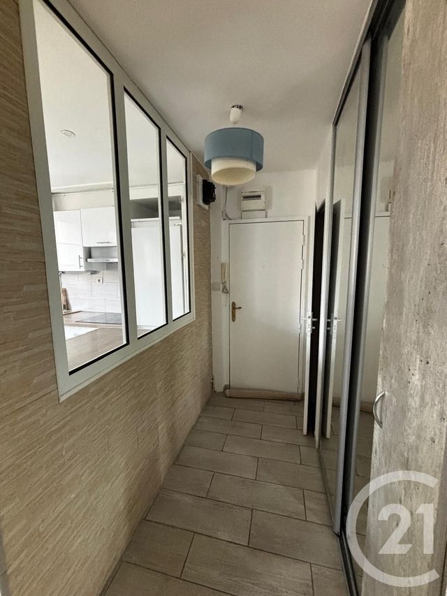 Appartement F3 &agrave; louer - 3 pi&egrave;ces - 52,35 m2 - Creteil - 94 - ILE-DE-FRANCE