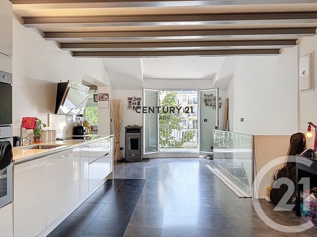 Appartement Duplex à vendre - 5 pièces - 84,22 m2 - Maisons Alfort - 94 - ILE-DE-FRANCE