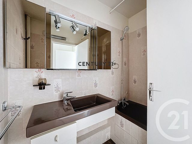 Appartement F3 à vendre - 3 pièces - 60,10 m2 - Maisons Alfort - 94 - ILE-DE-FRANCE