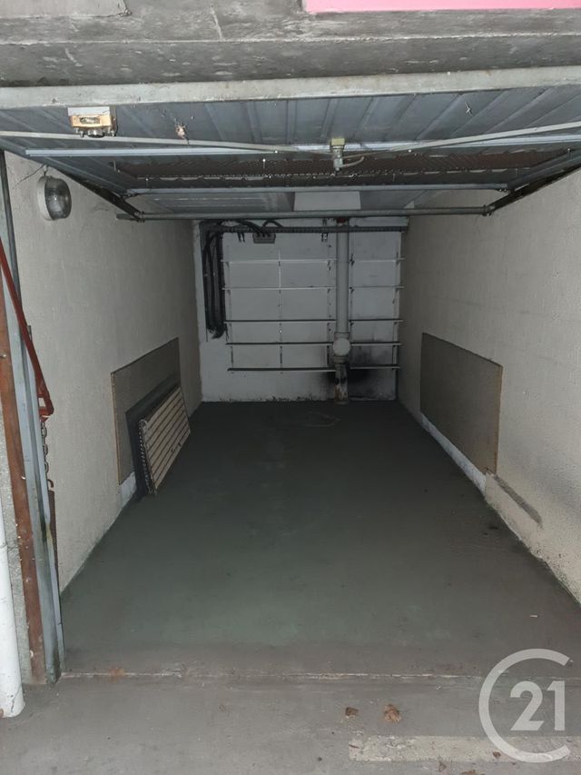 Parking à louer - 15 m2 - Choisy Le Roi - 94 - ILE-DE-FRANCE