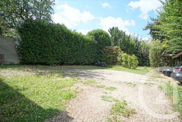Afficher la photo en grand Appartement F4 à louer - 4 pièces - 112,22 m2 - Choisy Le Roi - 94 - ILE-DE-FRANCE