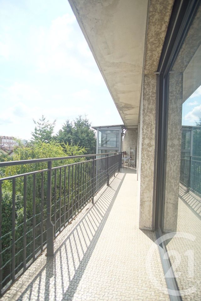 Afficher la photo en grand Appartement F4 à louer - 4 pièces - 112,22 m2 - Choisy Le Roi - 94 - ILE-DE-FRANCE