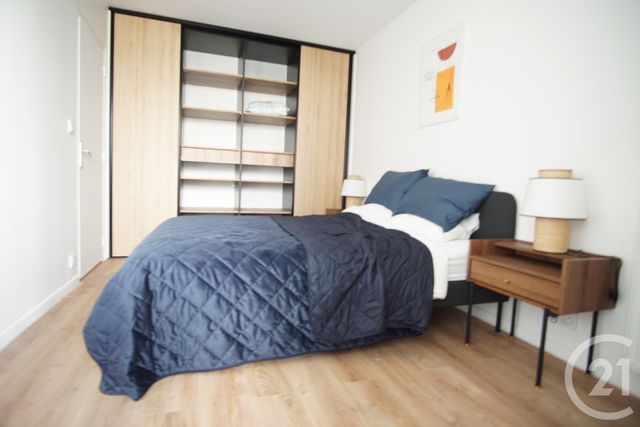 Afficher la photo en grand Appartement F2 à louer - 2 pièces - 45 m2 - Creteil - 94 - ILE-DE-FRANCE