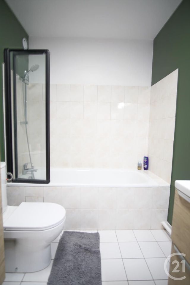 Afficher la photo en grand Appartement F2 à louer - 2 pièces - 39,10 m2 - Choisy Le Roi - 94 - ILE-DE-FRANCE