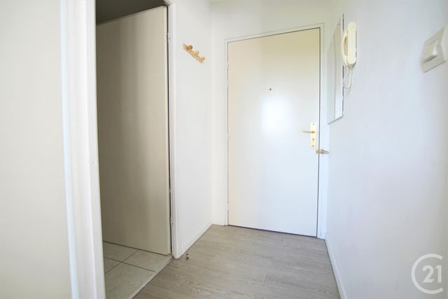 Appartement F1 à louer - 1 pièce - 25,36 m2 - Creteil - 94 - ILE-DE-FRANCE