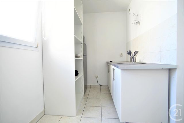 Appartement F1 à louer - 1 pièce - 25,36 m2 - Creteil - 94 - ILE-DE-FRANCE