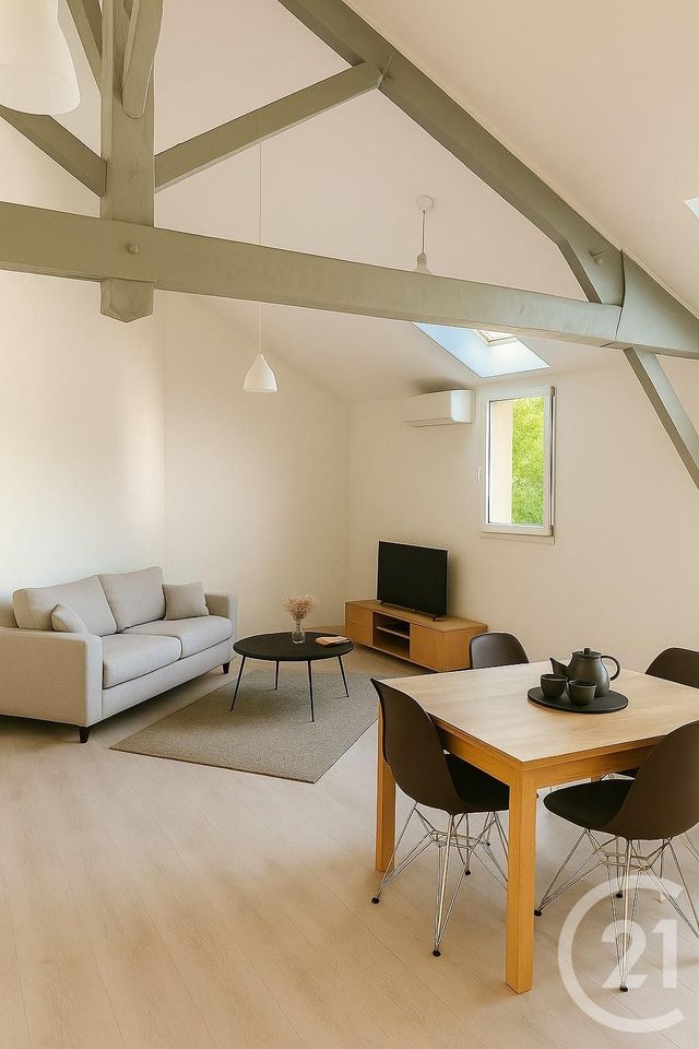 Afficher la photo en grand Appartement Chambre à louer - 8 pièces - 175 m2 - Creteil - 94 - ILE-DE-FRANCE