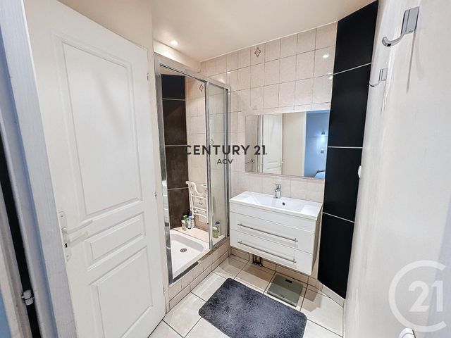 Afficher la photo en grand Appartement F2 à vendre - 2 pièces - 39,27 m2 - Maisons Alfort - 94 - ILE-DE-FRANCE