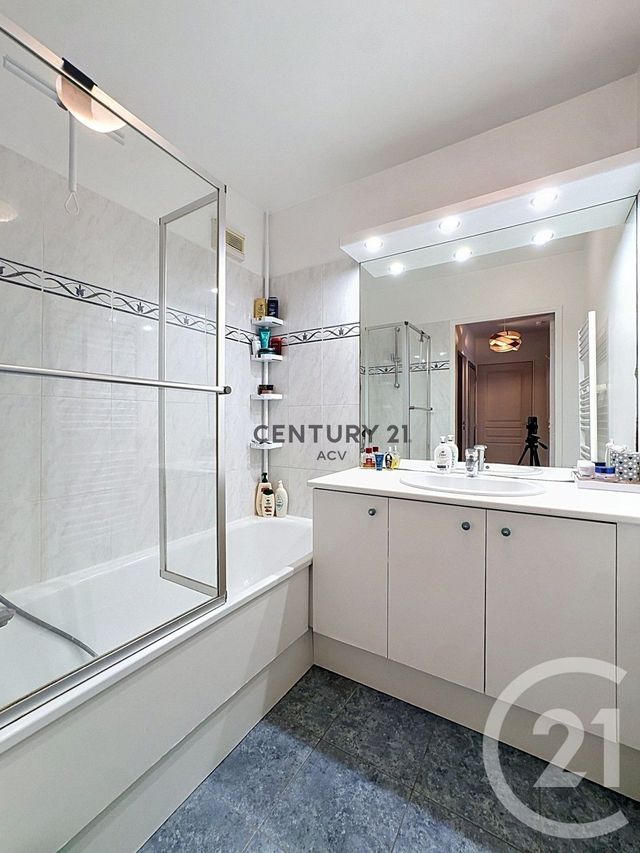Appartement &agrave; vendre - 3 pi&egrave;ces - 62,32 m2 - Maisons Alfort - 94 - ILE-DE-FRANCE