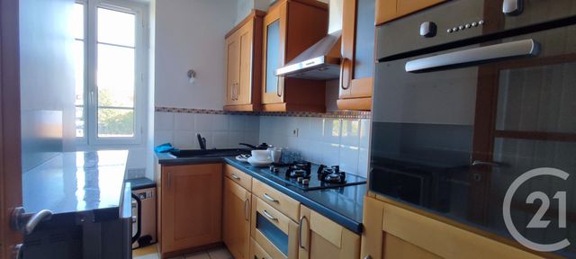 Afficher la photo en grand Appartement F3 à louer - 3 pièces - 61,10 m2 - Choisy Le Roi - 94 - ILE-DE-FRANCE