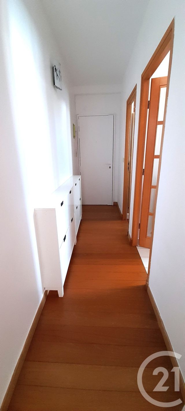 Afficher la photo en grand Appartement F3 à louer - 3 pièces - 61,10 m2 - Choisy Le Roi - 94 - ILE-DE-FRANCE