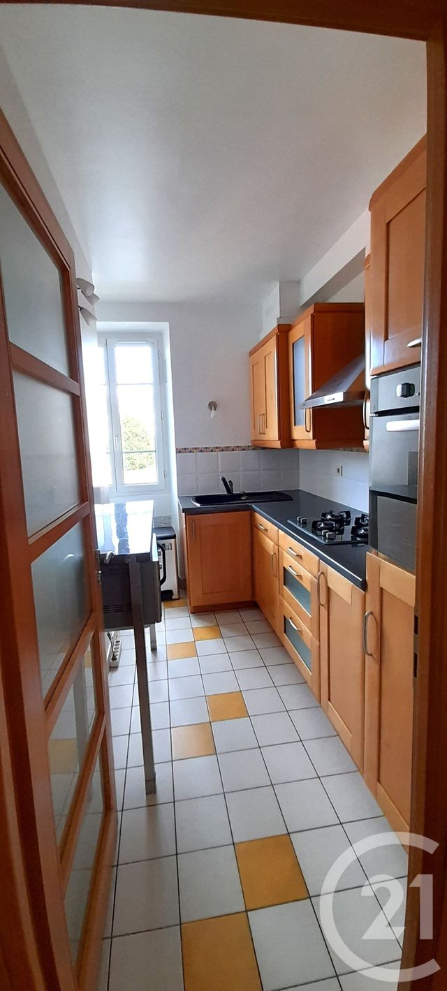 Afficher la photo en grand Appartement F3 à louer - 3 pièces - 61,10 m2 - Choisy Le Roi - 94 - ILE-DE-FRANCE
