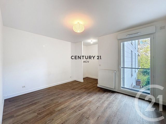 Afficher la photo en grand Appartement F4 à vendre - 4 pièces - 83,73 m2 - Maisons Alfort - 94 - ILE-DE-FRANCE