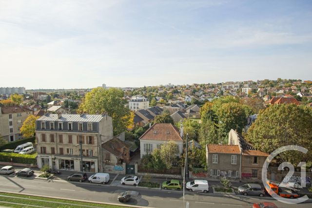 Afficher la photo en grand Appartement F3 à louer - 3 pièces - 73,87 m2 - Choisy Le Roi - 94 - ILE-DE-FRANCE