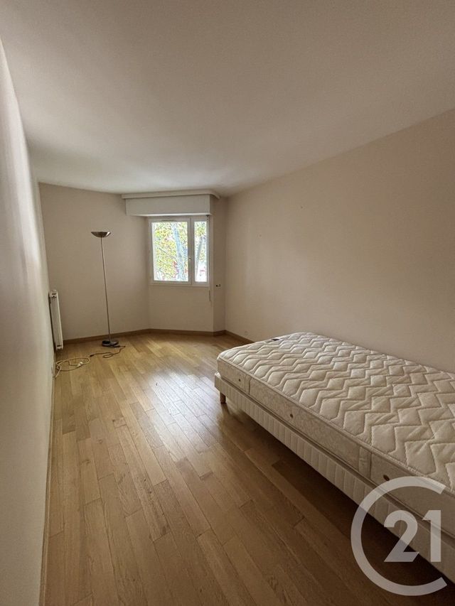 Appartement F3 à louer - 3 pièces - 70,40 m2 - Creteil - 94 - ILE-DE-FRANCE
