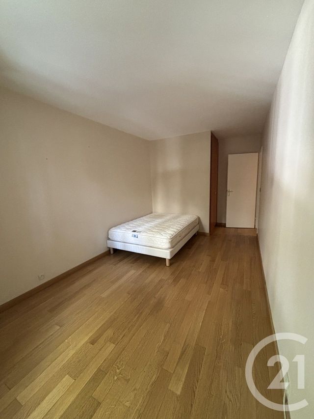 Appartement F3 à louer - 3 pièces - 70,40 m2 - Creteil - 94 - ILE-DE-FRANCE