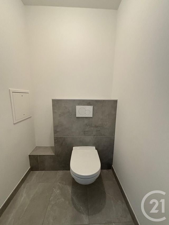 Appartement F3 à louer - 3 pièces - 74,78 m2 - Thiais - 94 - ILE-DE-FRANCE