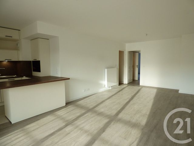 Appartement F3 à louer - 3 pièces - 74,78 m2 - Thiais - 94 - ILE-DE-FRANCE