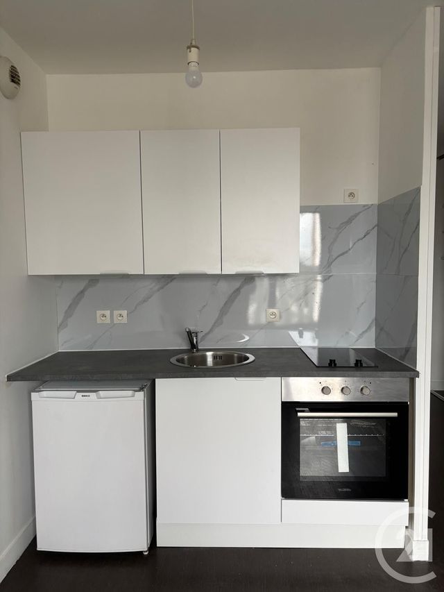 Appartement F1 à louer - 1 pièce - 25,20 m2 - Thiais - 94 - ILE-DE-FRANCE