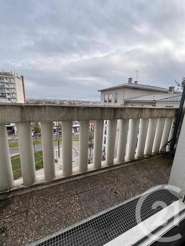 Appartement F1 à louer - 1 pièce - 25,20 m2 - Thiais - 94 - ILE-DE-FRANCE