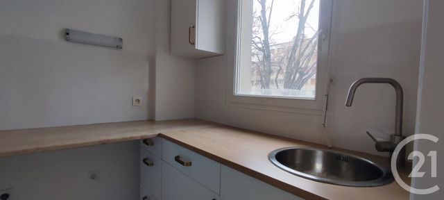 Appartement F1 &agrave; louer - 1 pi&egrave;ce - 23,56 m2 - Thiais - 94 - ILE-DE-FRANCE