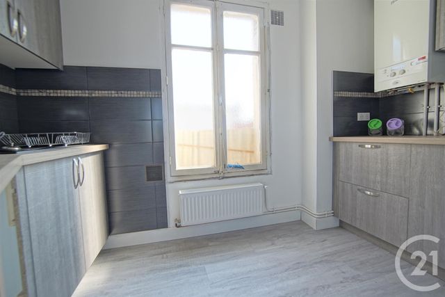 Appartement F1 &agrave; louer - 1 pi&egrave;ce - 28 m2 - Vitry Sur Seine - 94 - ILE-DE-FRANCE