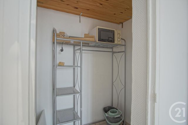 Appartement F1 &agrave; louer - 1 pi&egrave;ce - 22,68 m2 - Vitry Sur Seine - 94 - ILE-DE-FRANCE