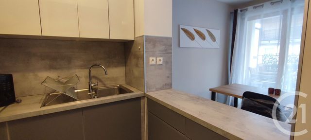 Appartement F2 &agrave; louer - 2 pi&egrave;ces - 42,65 m2 - Choisy Le Roi - 94 - ILE-DE-FRANCE
