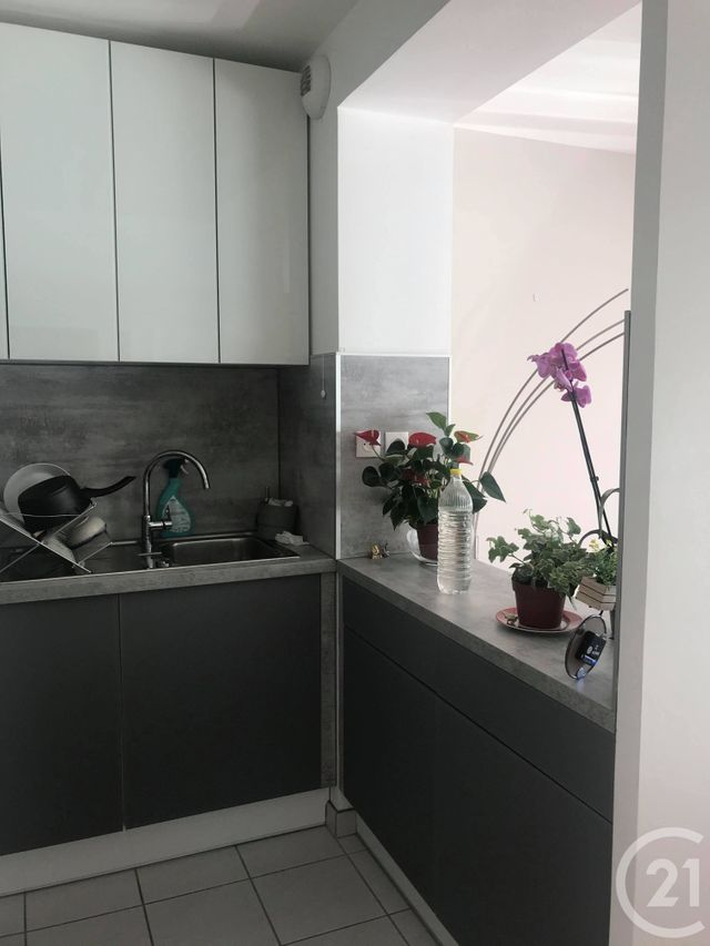 Appartement F2 &agrave; louer - 2 pi&egrave;ces - 42,65 m2 - Choisy Le Roi - 94 - ILE-DE-FRANCE