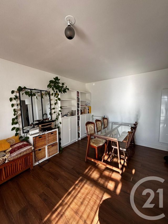 Appartement F3 &agrave; louer - 3 pi&egrave;ces - 63,96 m2 - Choisy Le Roi - 94 - ILE-DE-FRANCE