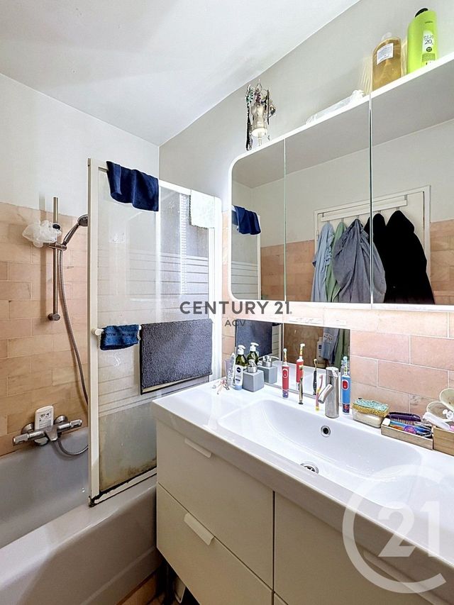 Appartement &agrave; vendre - 4 pi&egrave;ces - 72,28 m2 - Maisons Alfort - 94 - ILE-DE-FRANCE