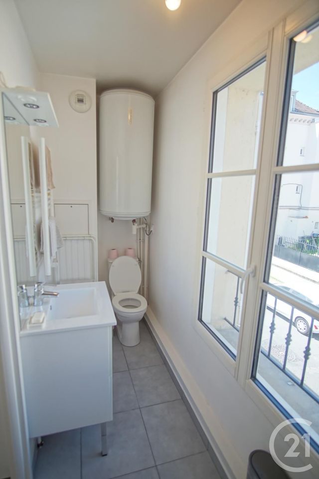 Appartement F2 &agrave; louer - 2 pi&egrave;ces - 28 m2 - Choisy Le Roi - 94 - ILE-DE-FRANCE