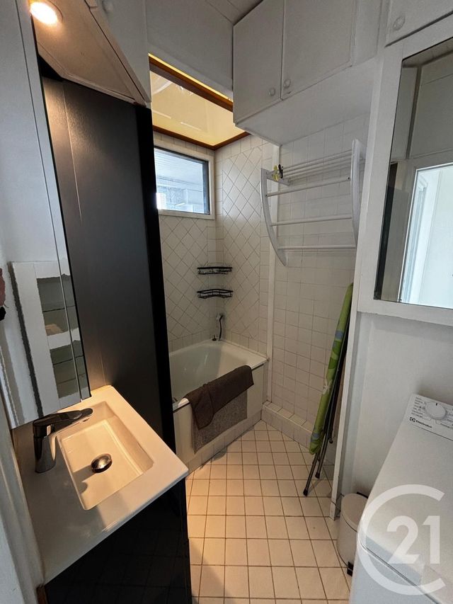 Appartement F3 &agrave; louer - 3 pi&egrave;ces - 50,87 m2 - Maisons Alfort - 94 - ILE-DE-FRANCE